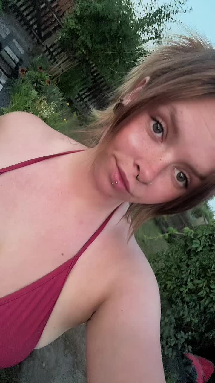 @Leksi