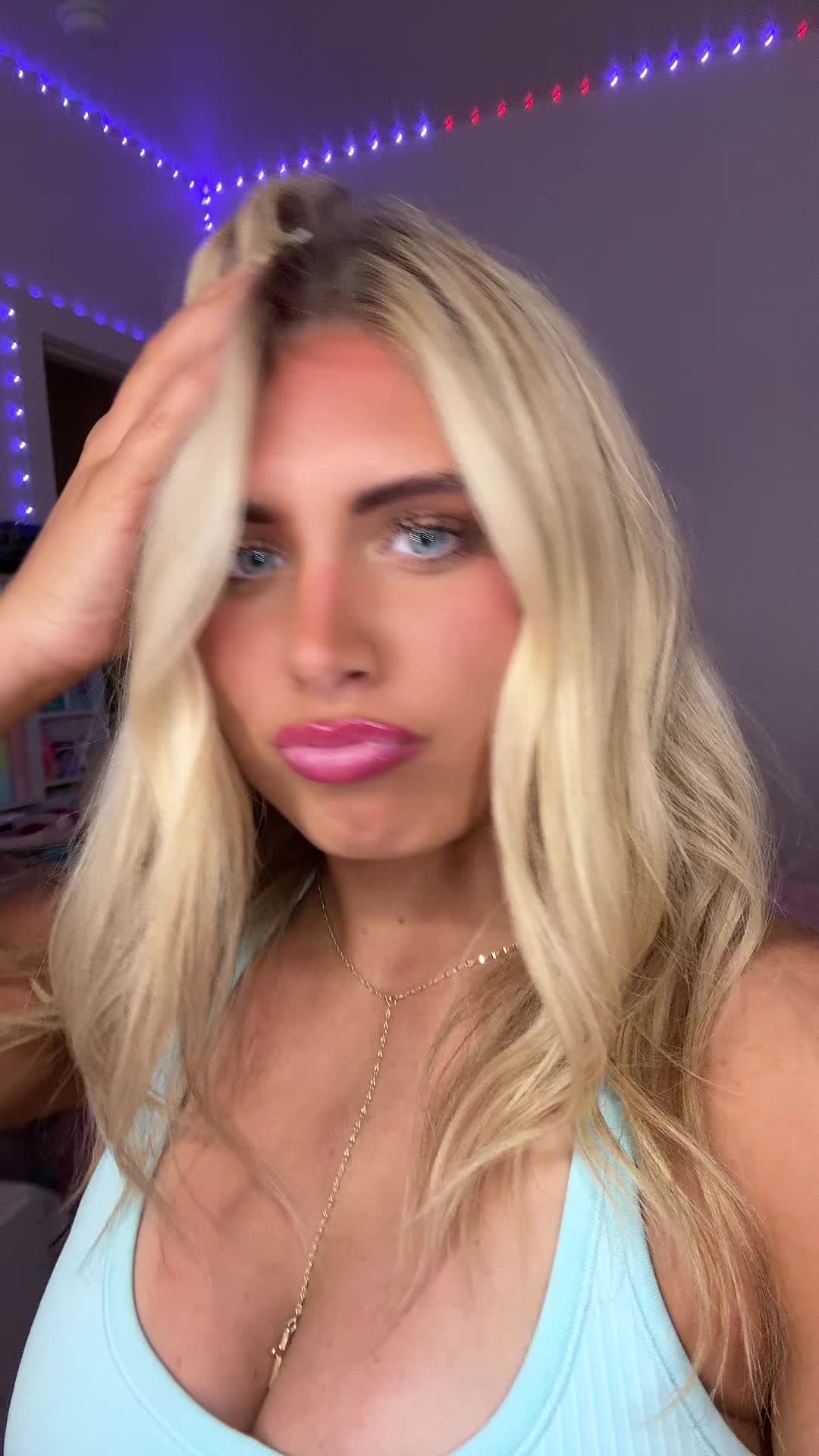 @😏😏😏😏