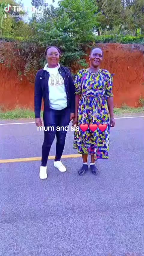 @veekuria7