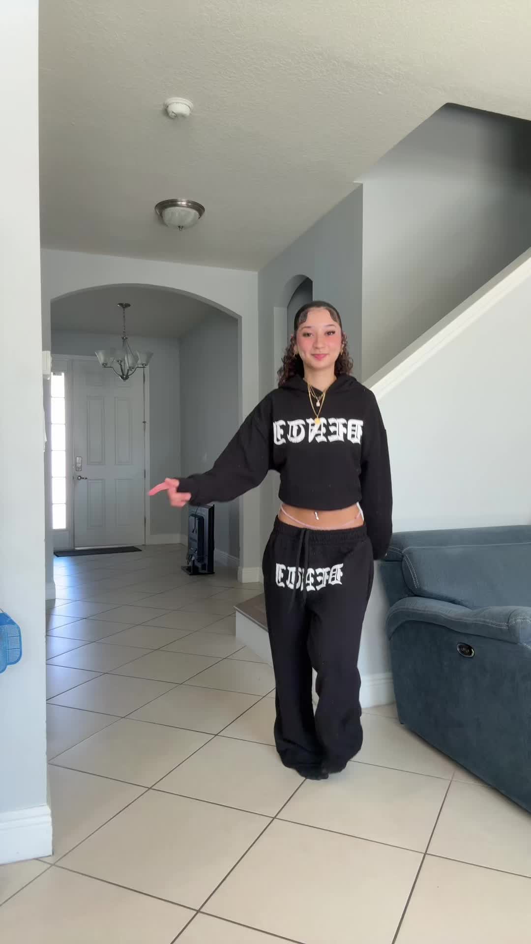 @Mely🩷