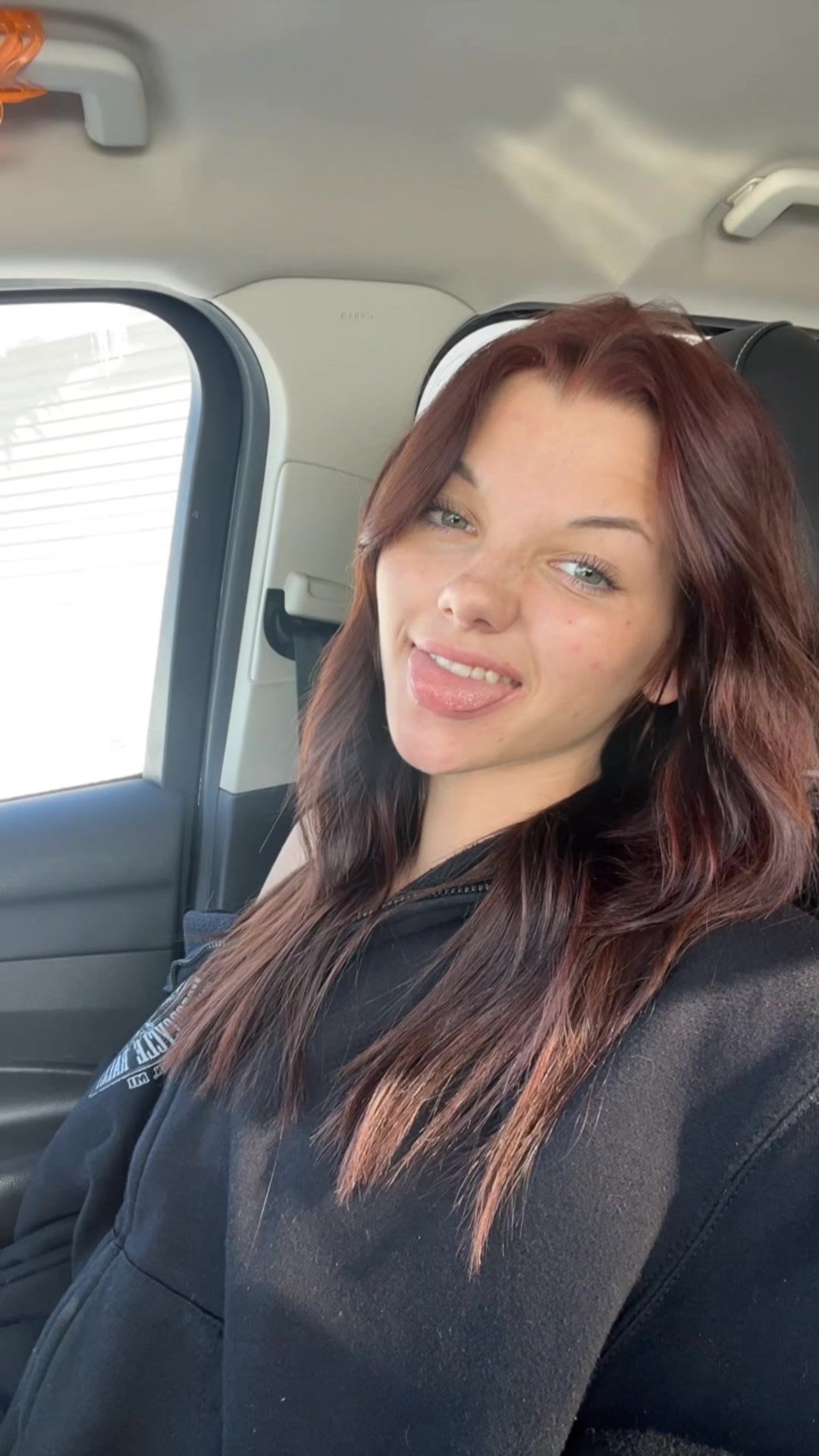 @Rissa