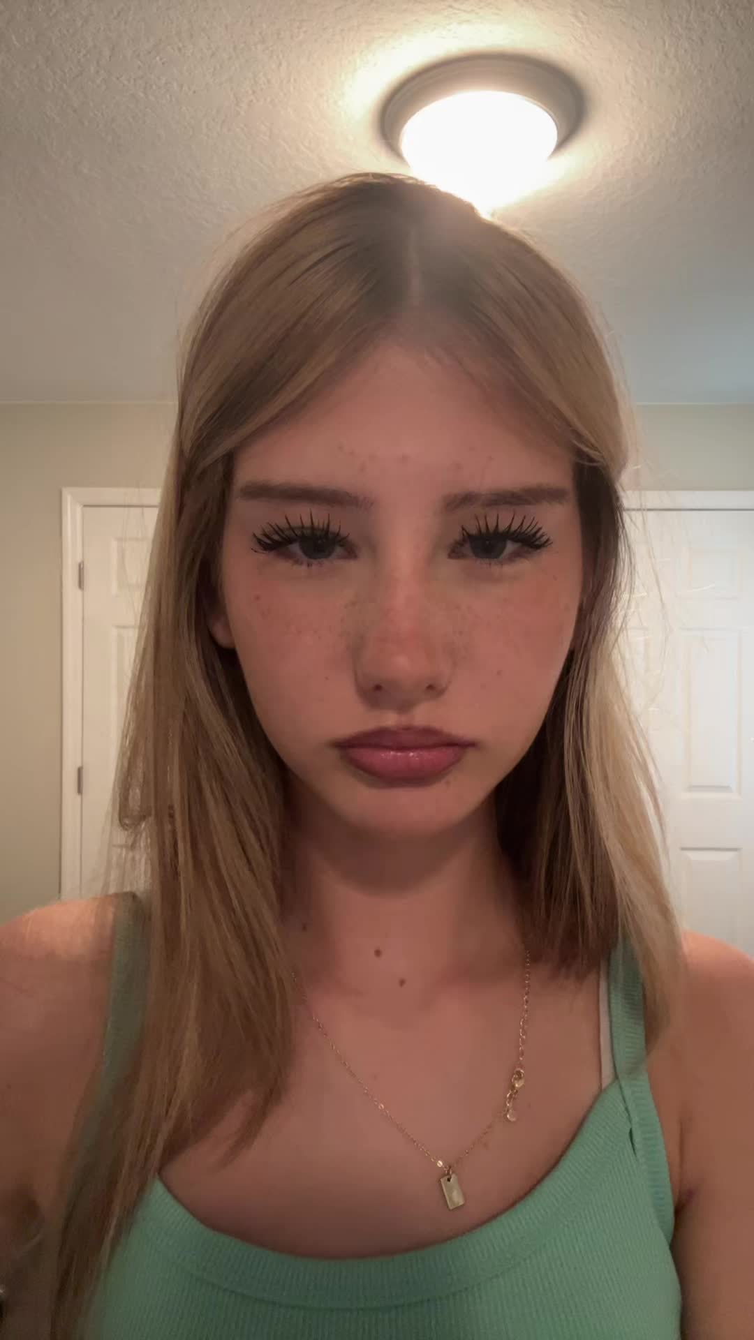 @isabella dimov