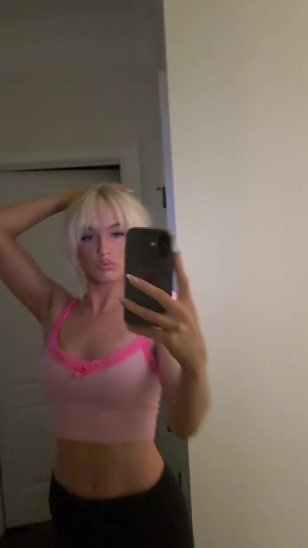 @AVA ISABELLA