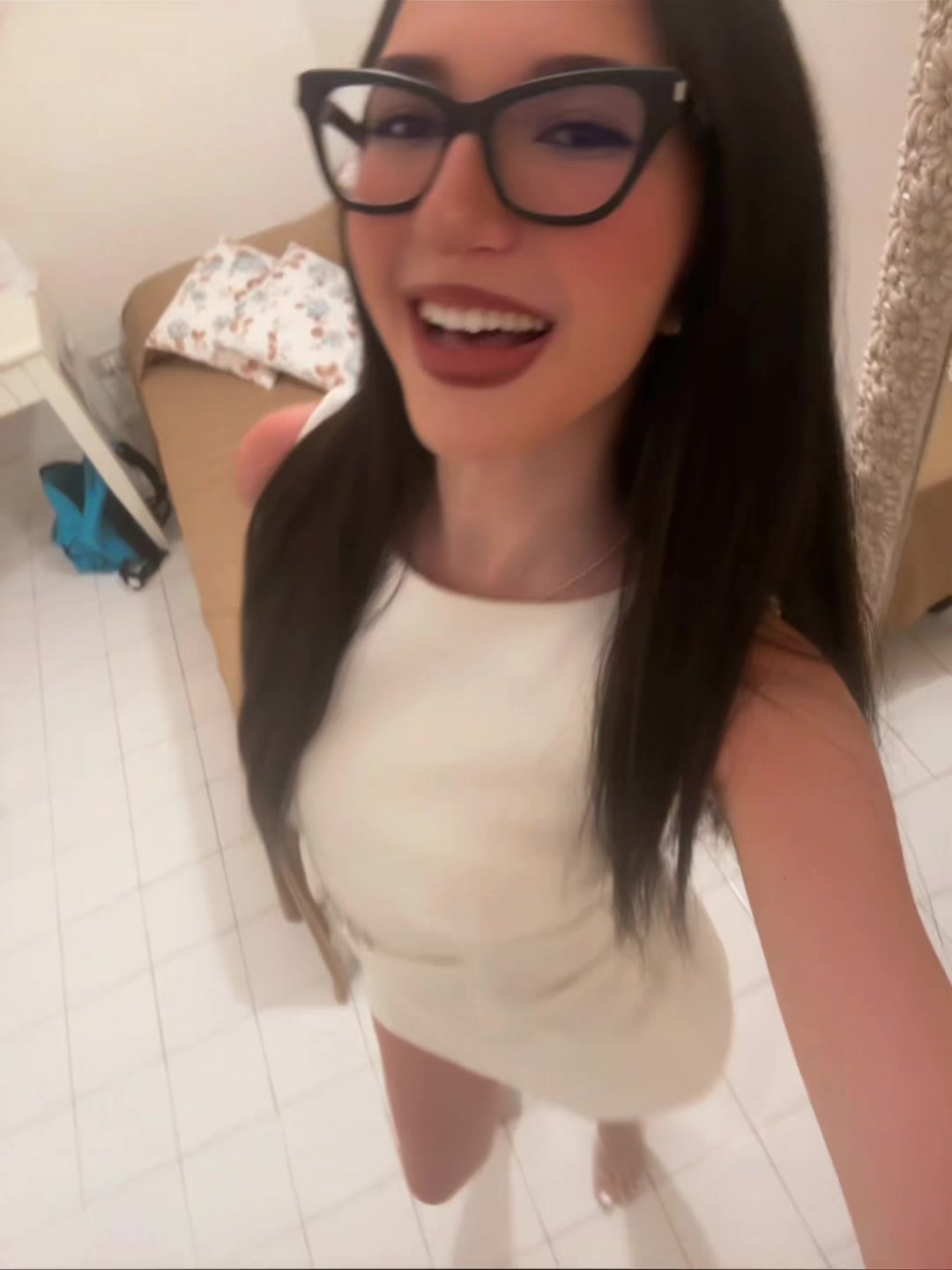 @elenaggg