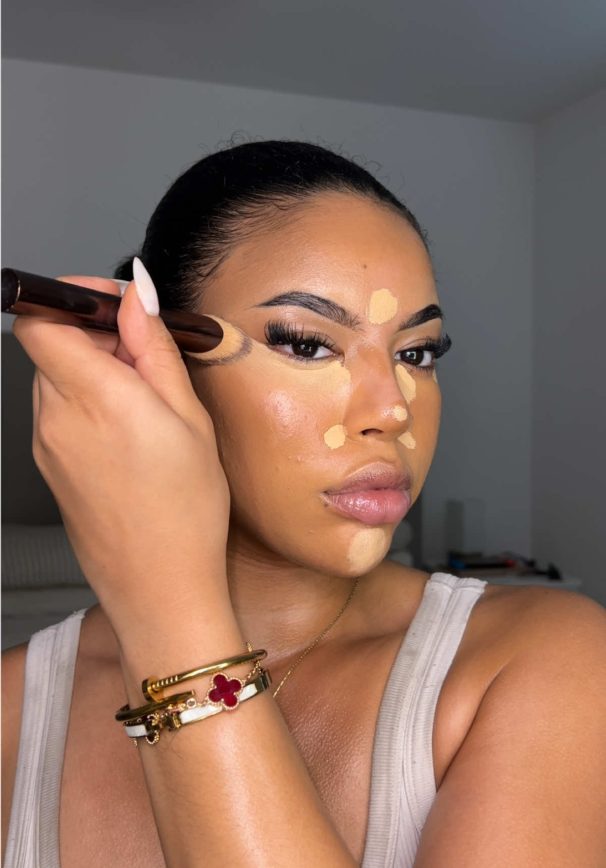 @inezblanchettee