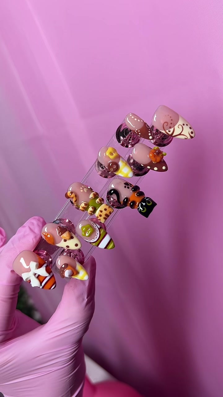 @chakraanails
