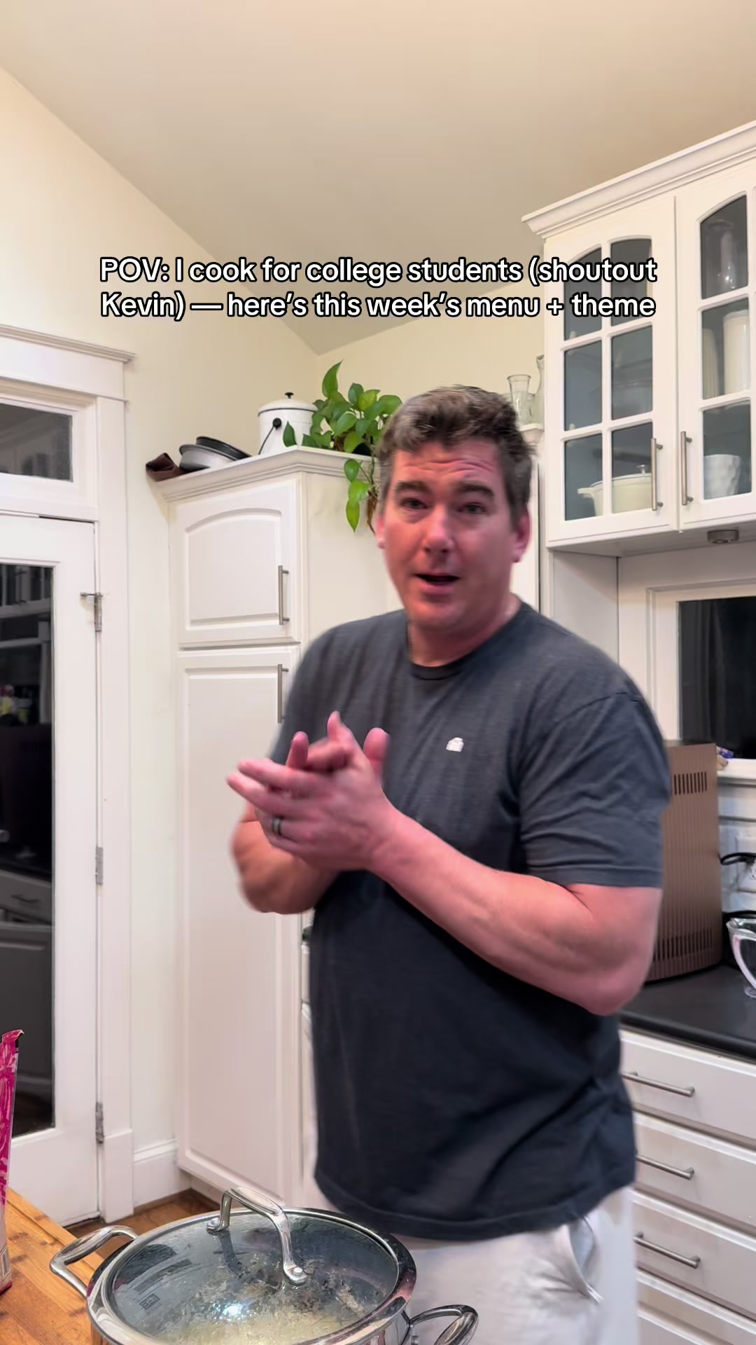@MealsSheEats