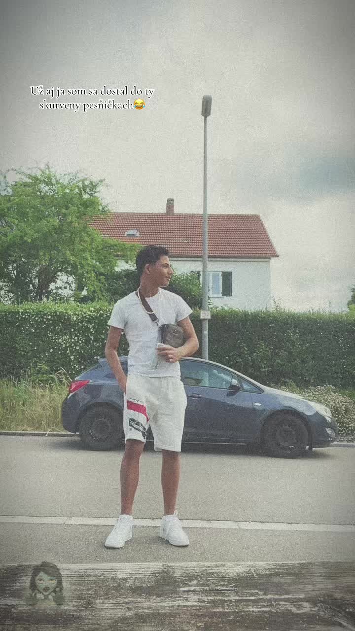 @𝐉𝐫🦁🖤