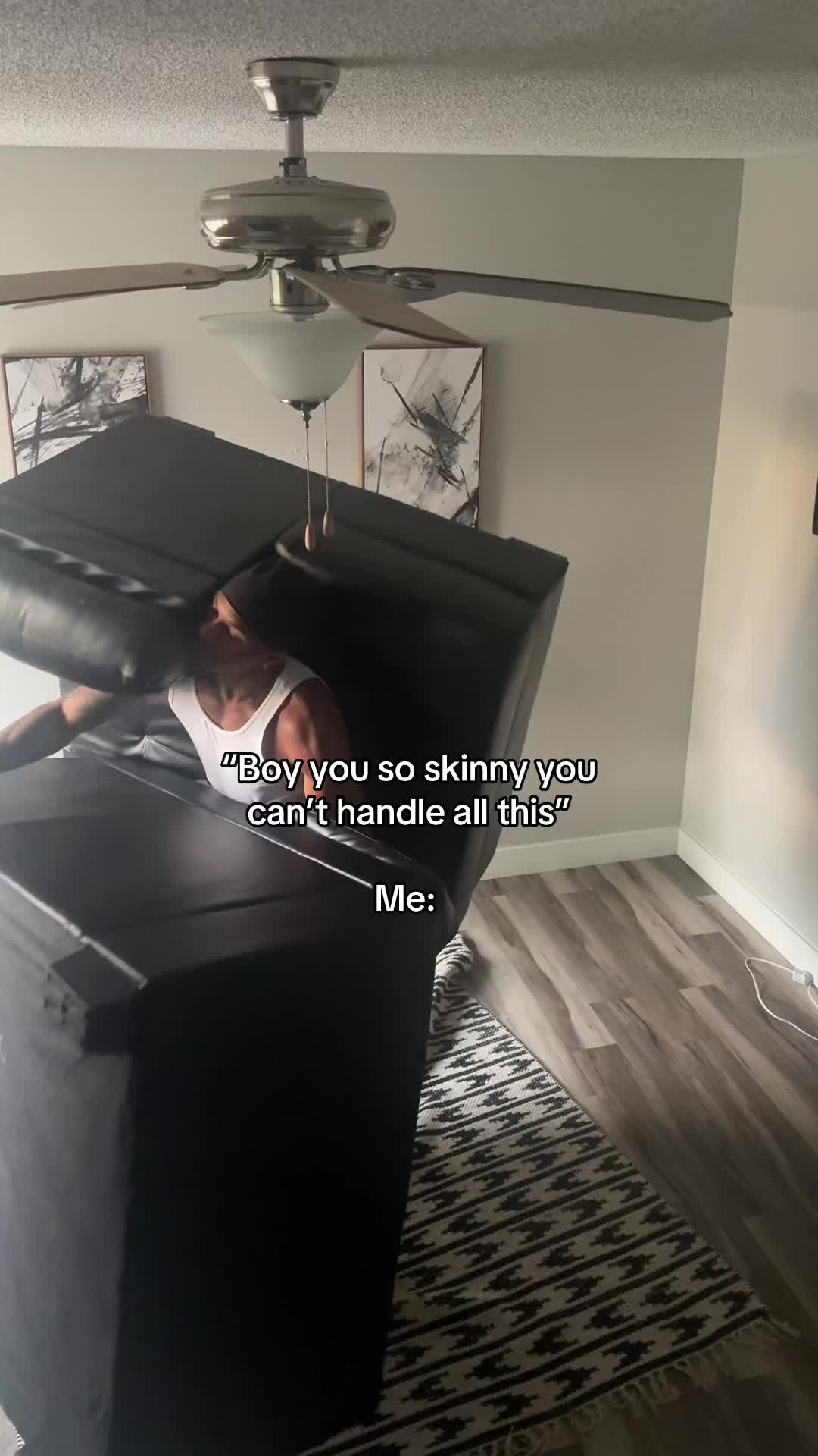 @Avii.