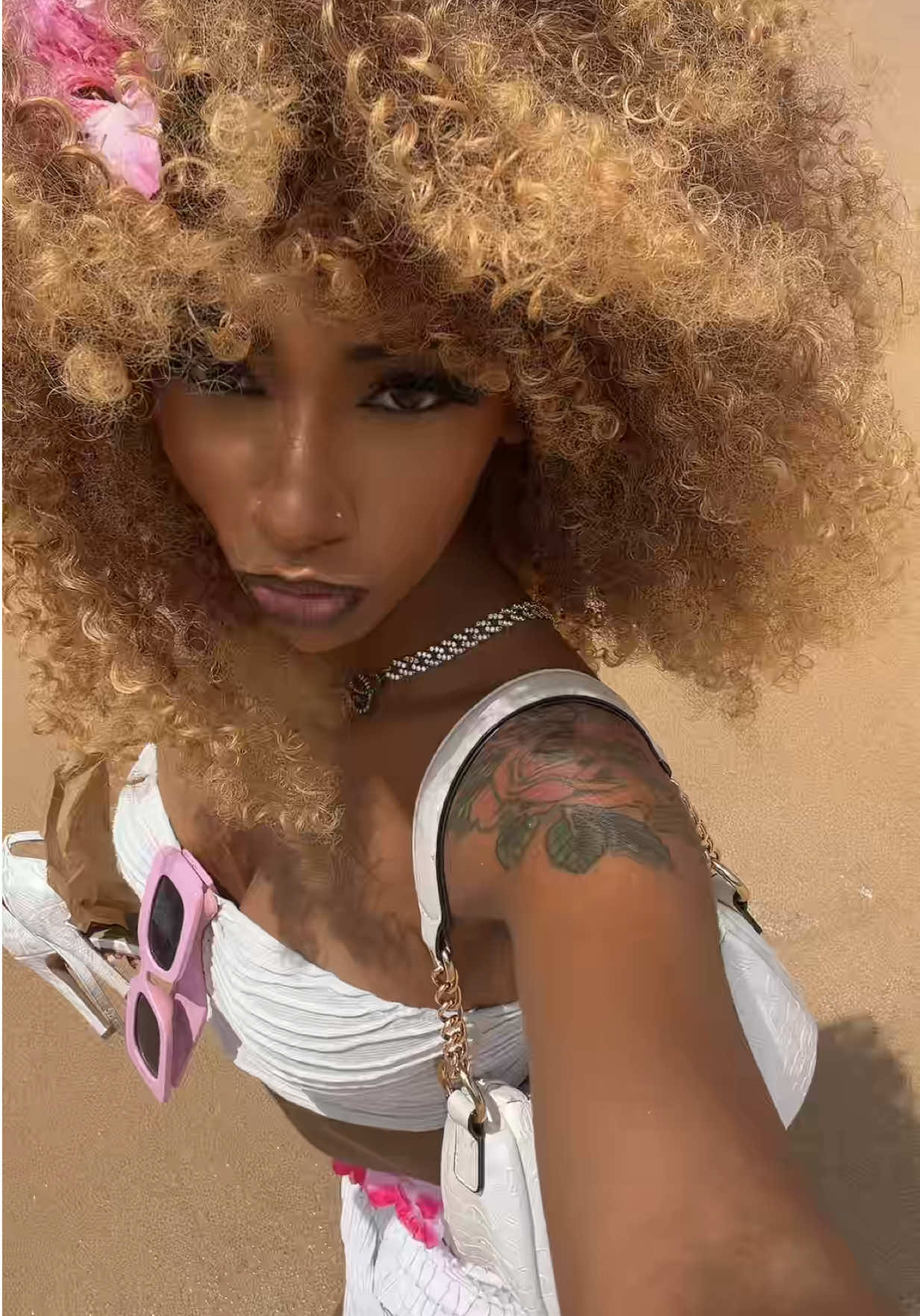 @CEECEE🎙️✨