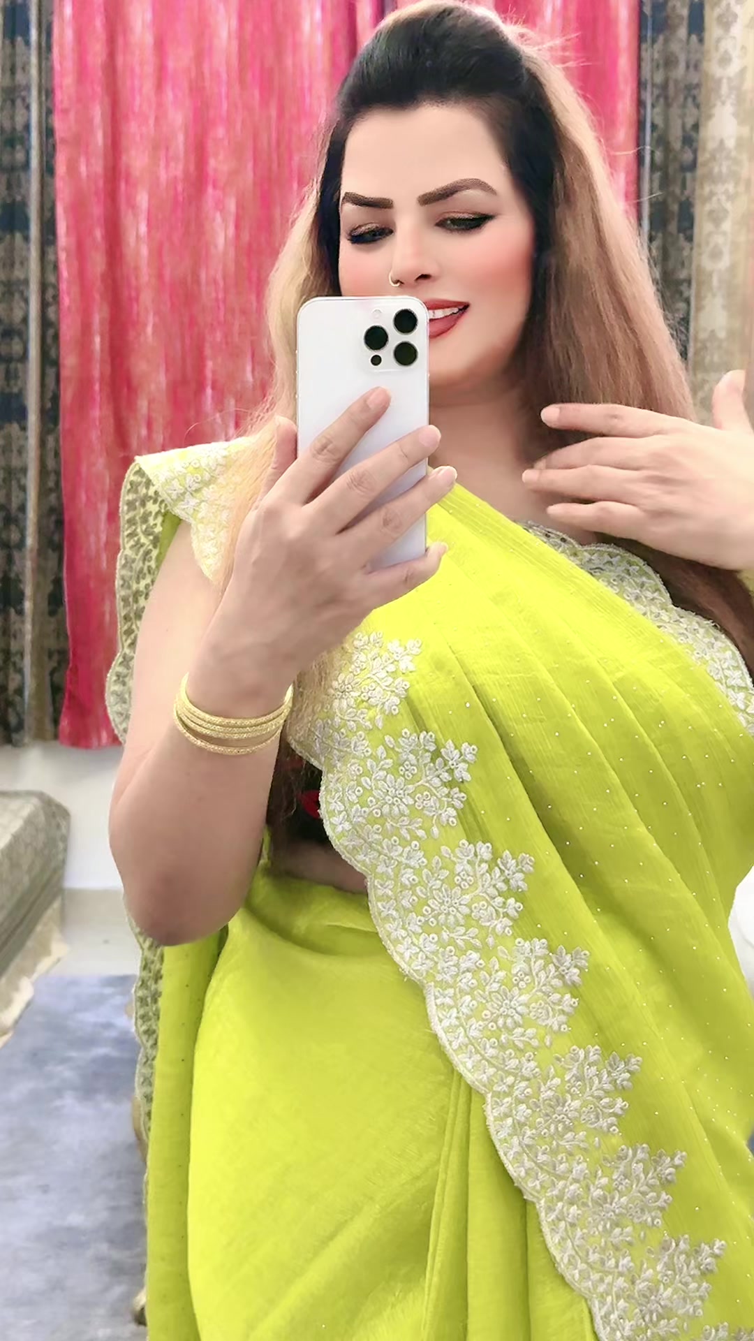 @Razia.rana.dubai