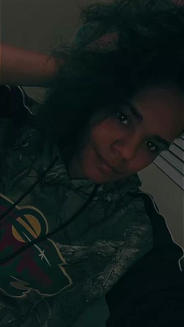 @Queenstonerbitch💯