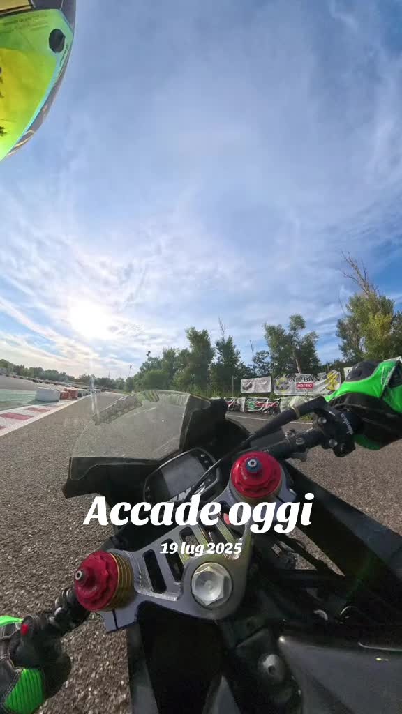 @GOLD RIDERS