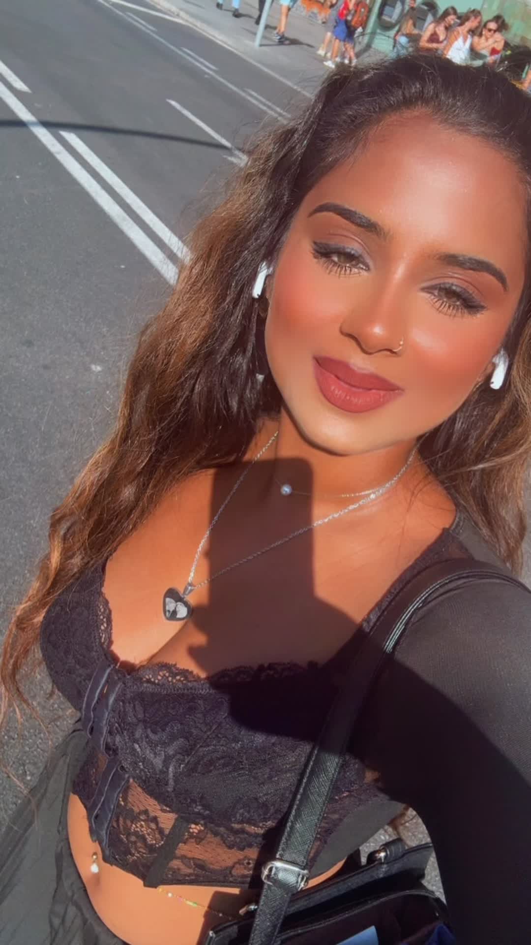 @Abinaya♥️