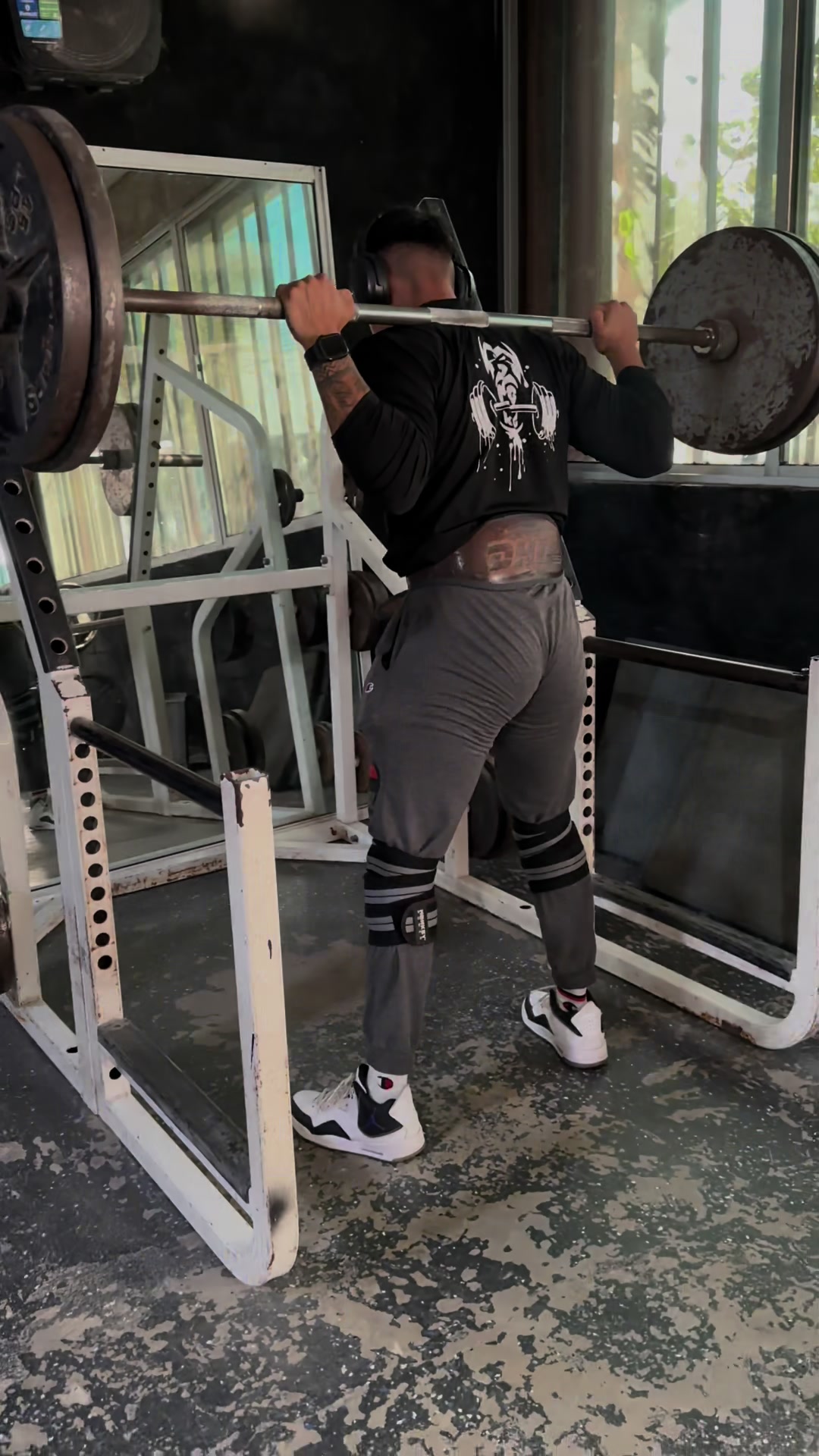 @EDZU GYM AND FITNESS
