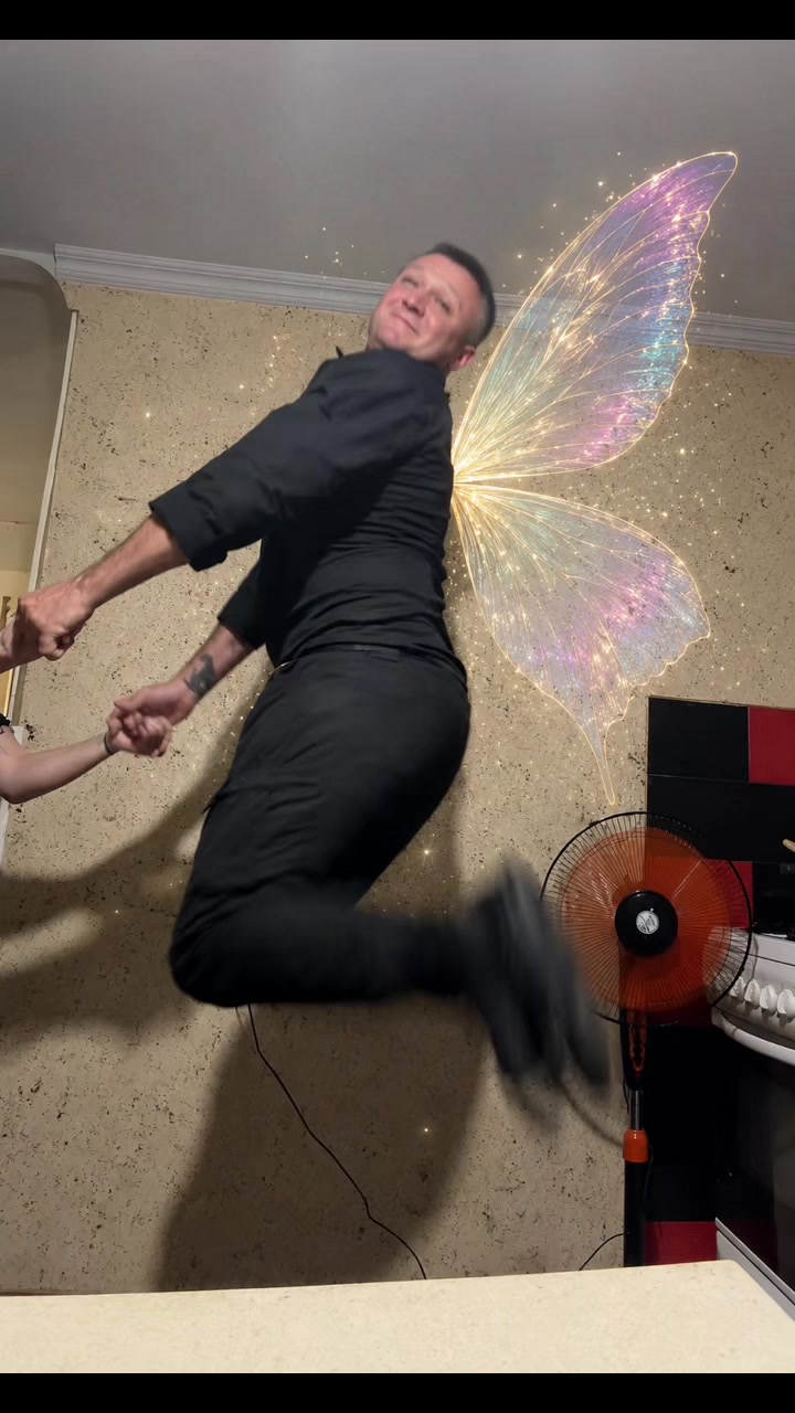 @Nialamazia