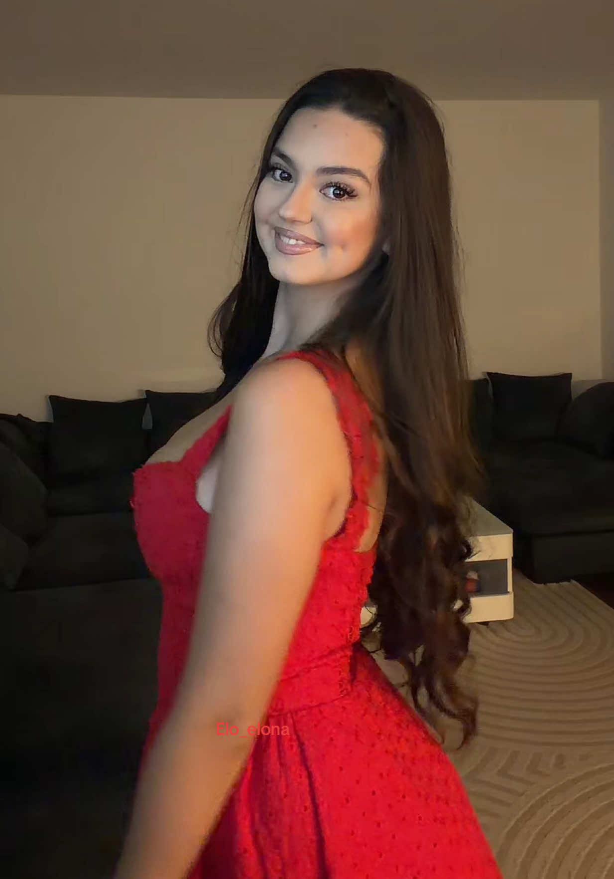 @elona845