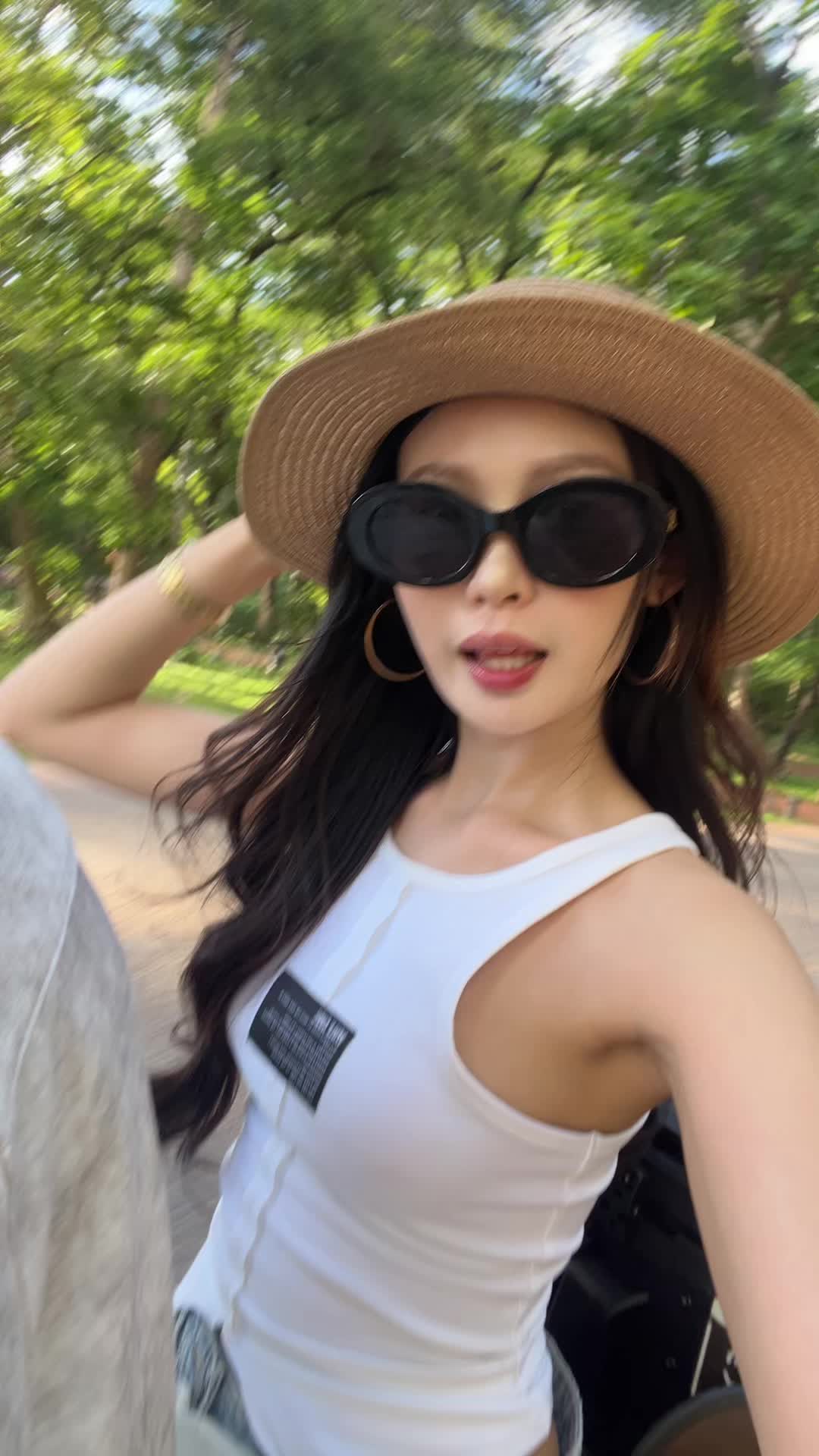 @Ja Ky ចាគី