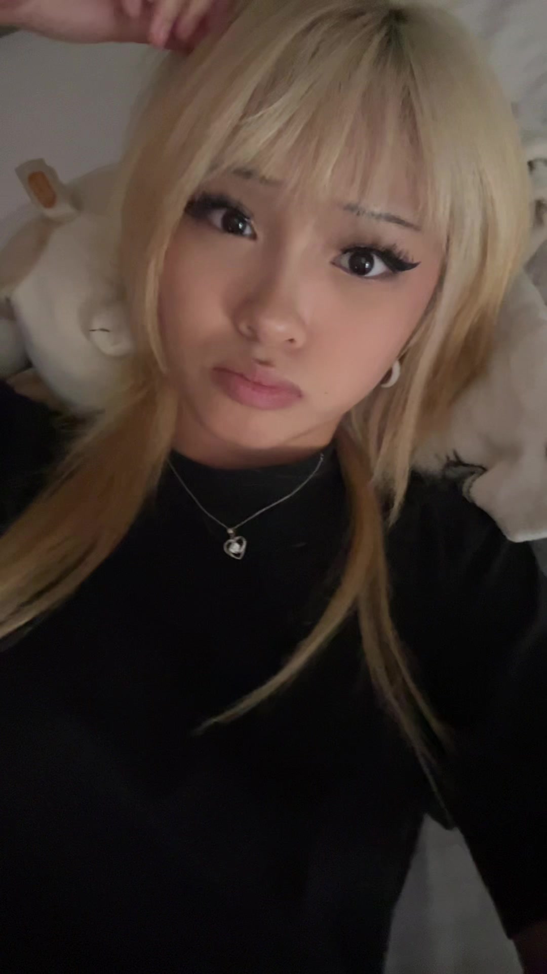 @🕊️