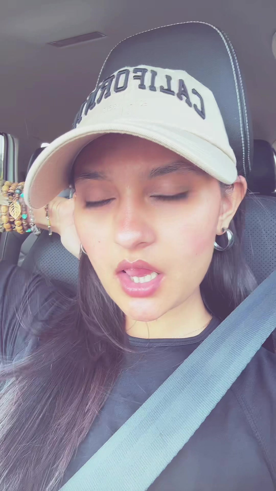 @Anzu Baniya✨