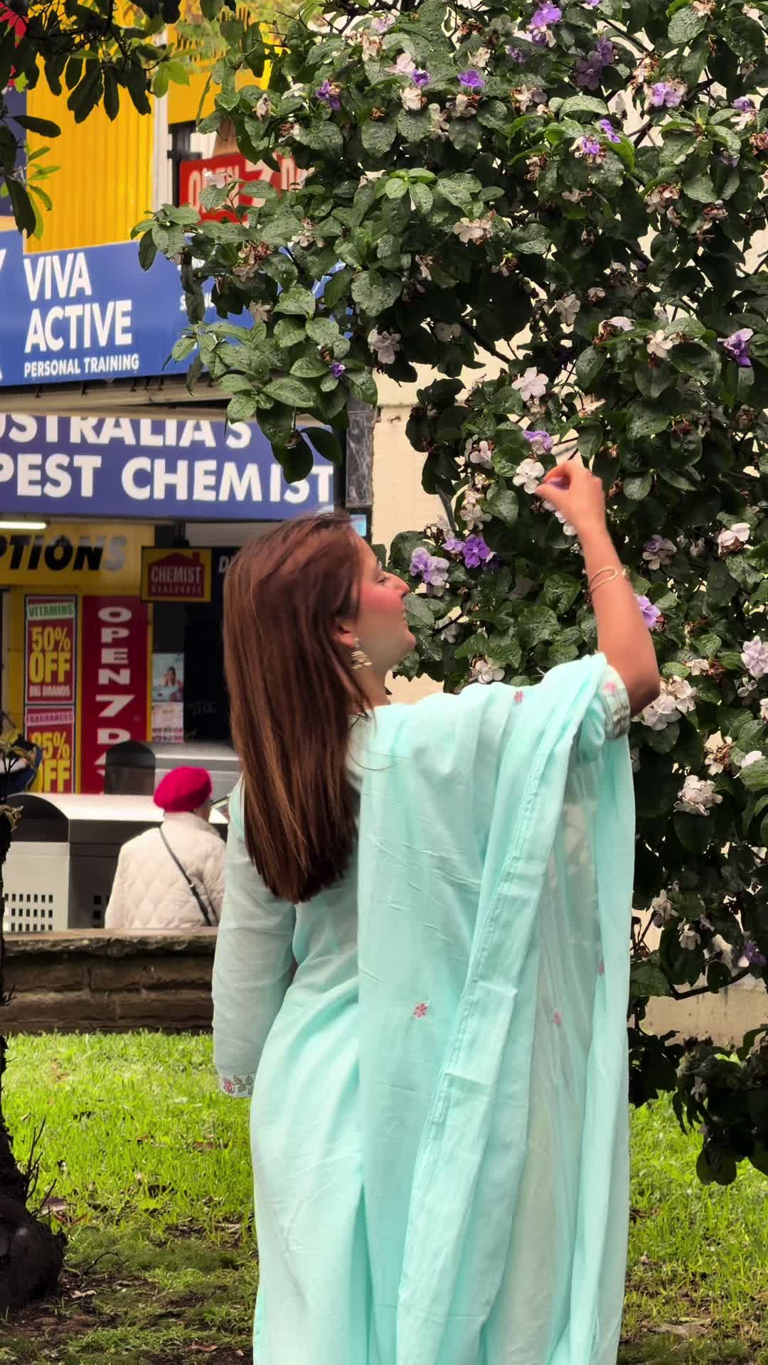 @_kriti060