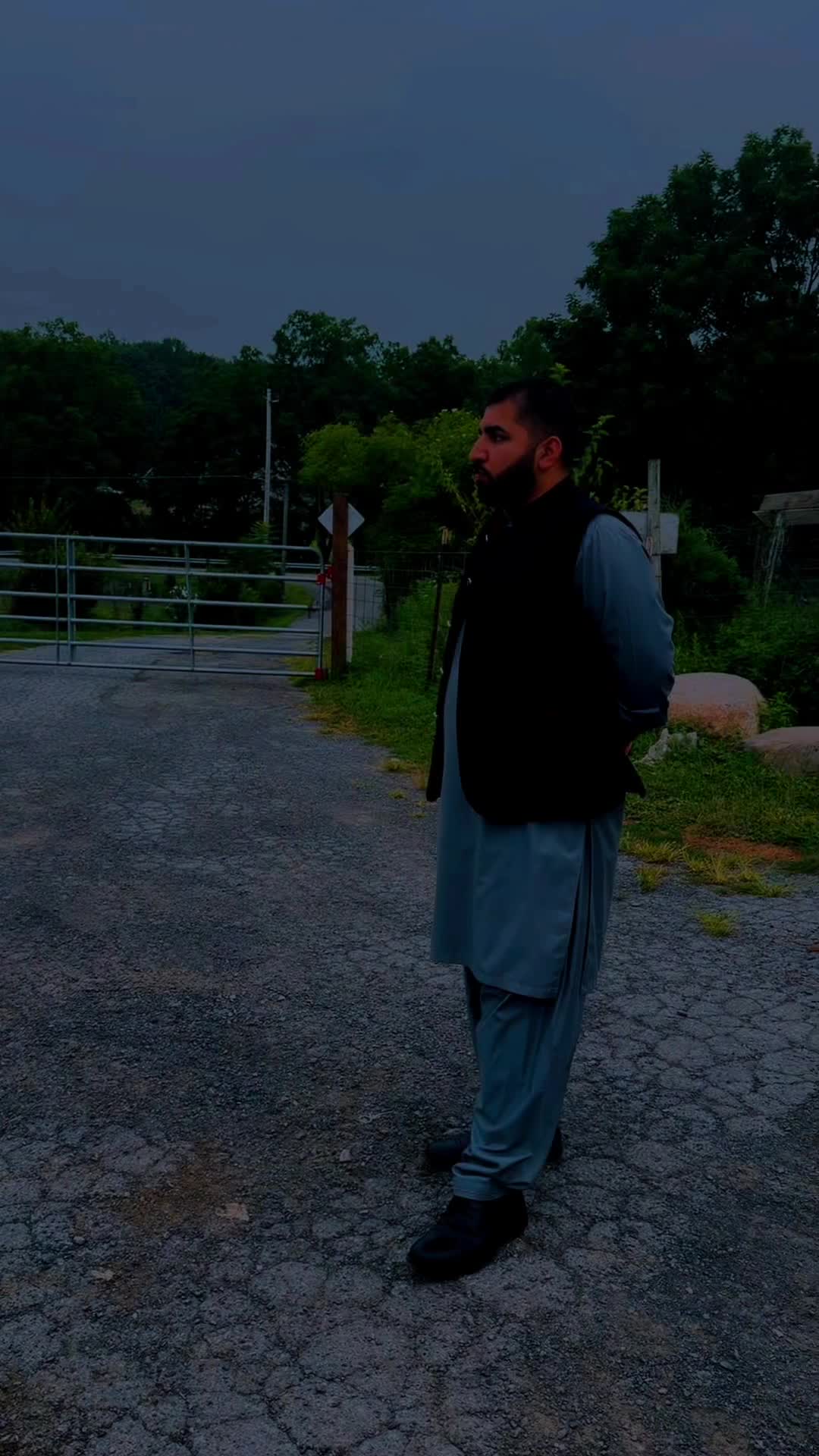 @CH ISRAR BATOUR