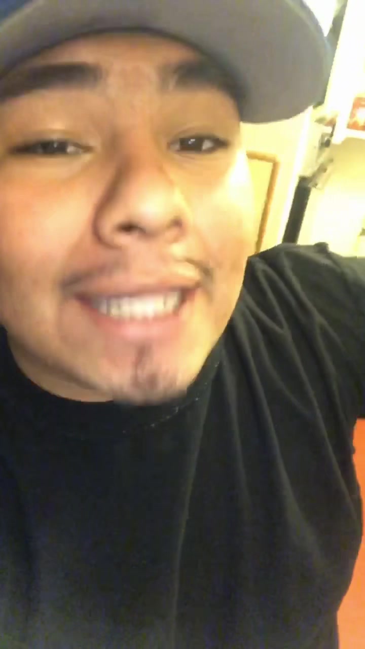 @DoKnows_