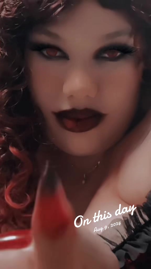 @FangzAlot 💋 🏳️&zwj;🌈 Taj