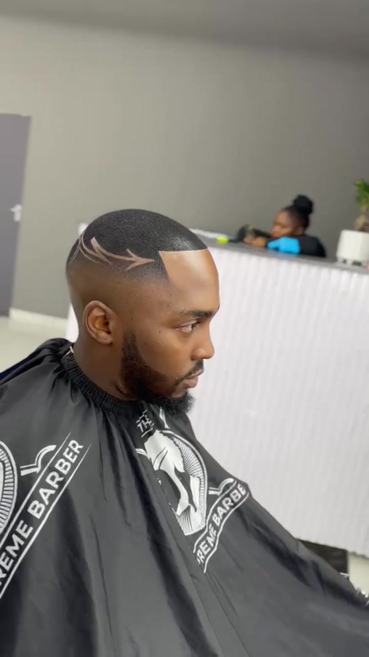 @TheSupremeBarber_