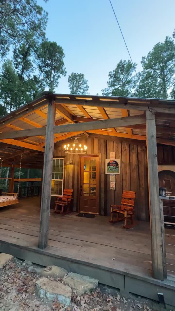 @Fancy Hill Cabins