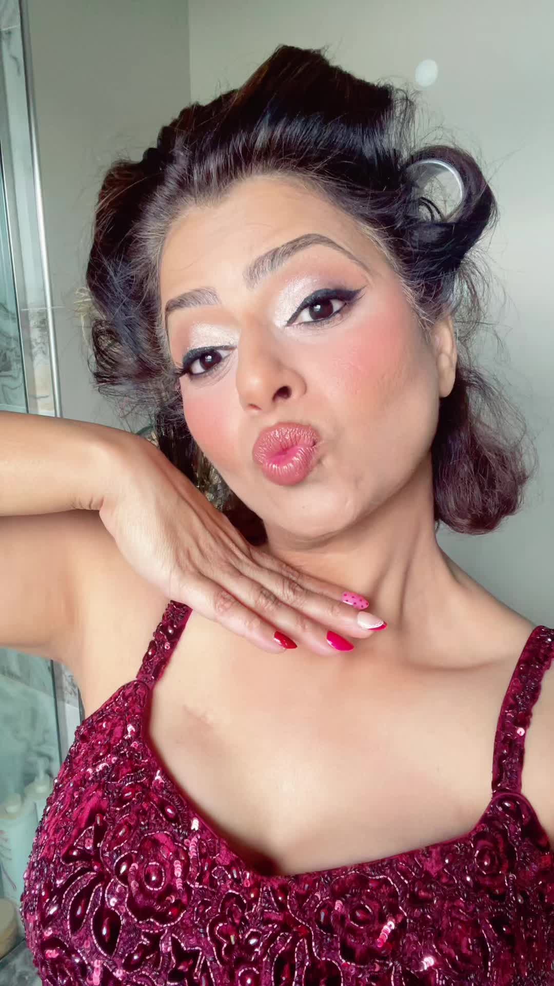 @IloveNeetu