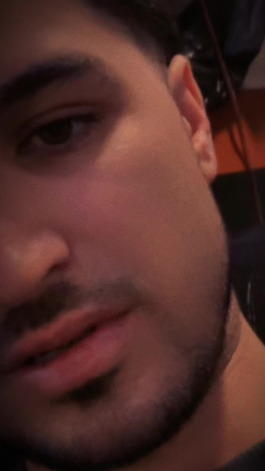 @彡[𝚂̷𝙰̷𝙼̷𝙸̷]彡
