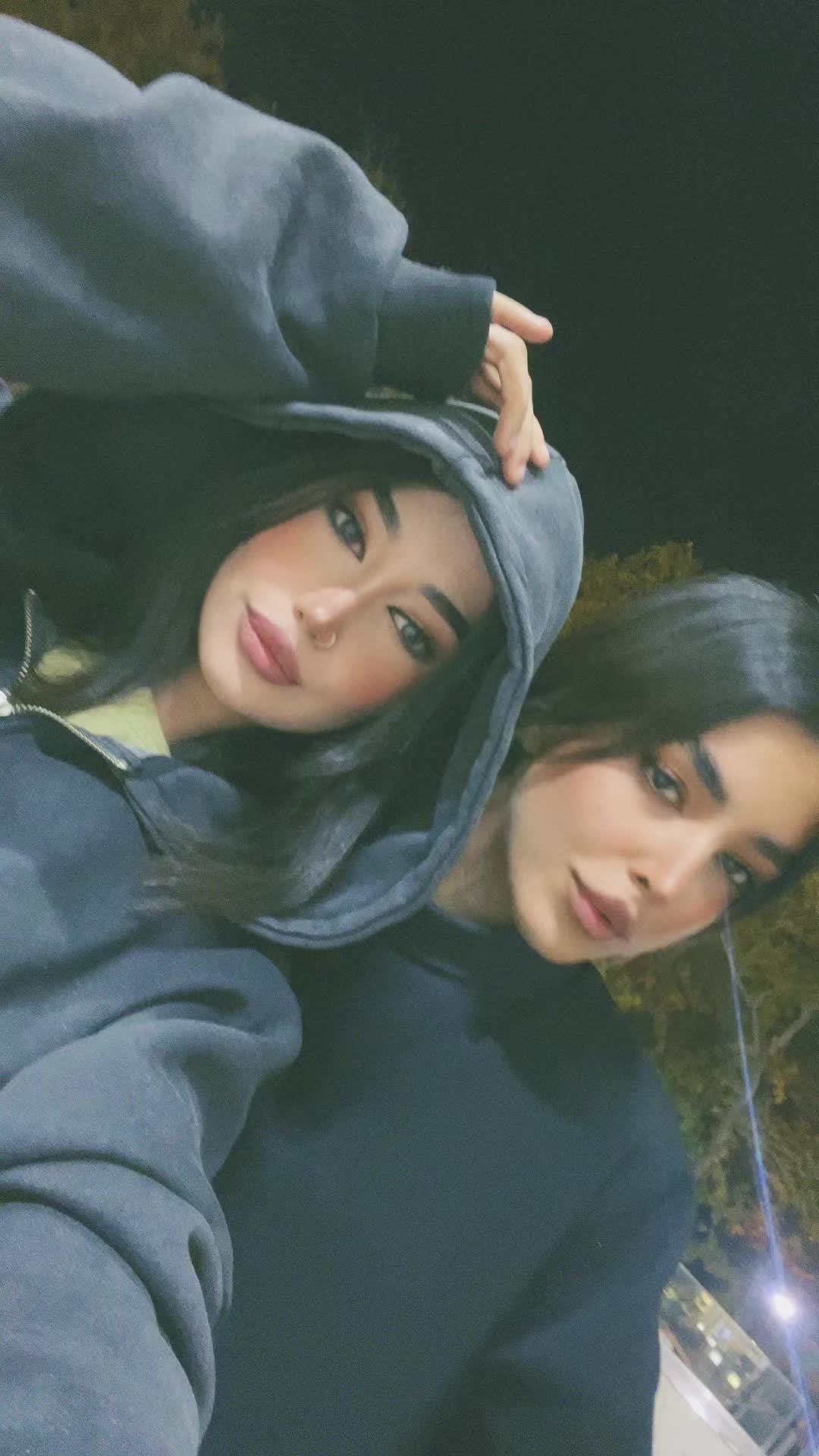 @N I L A