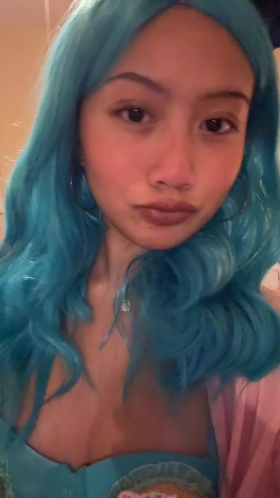 @Alisa
