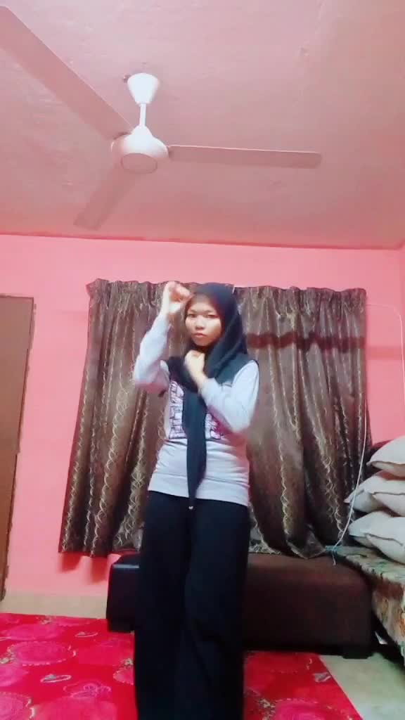 @Bella Nadhyra