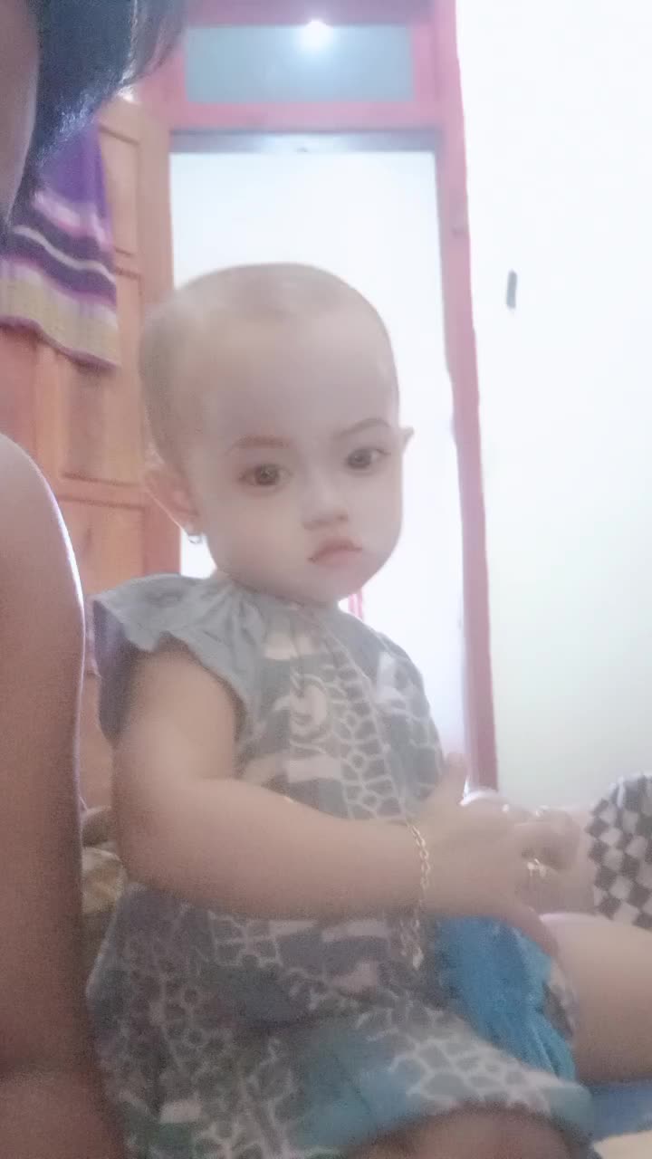 @UliqMomo
