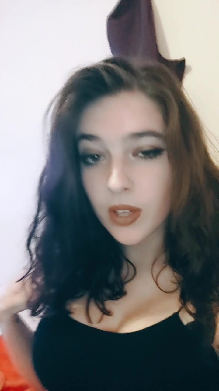 @Alysha_Ferris
