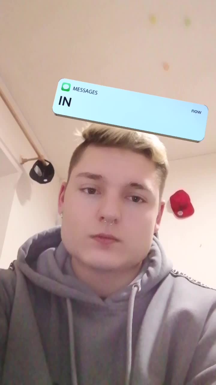 @_KLEINERWOLF_