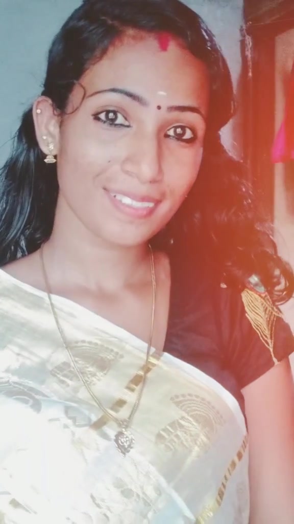 @ameyaaa