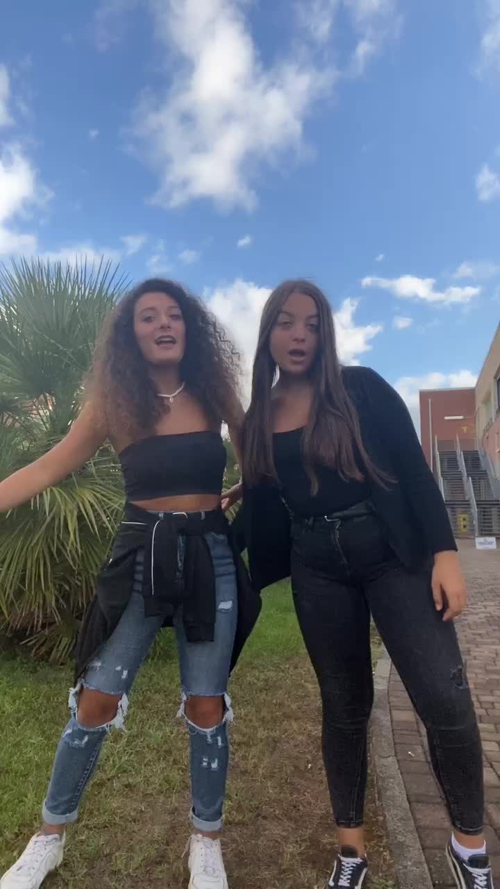 @Sabrina Crudo