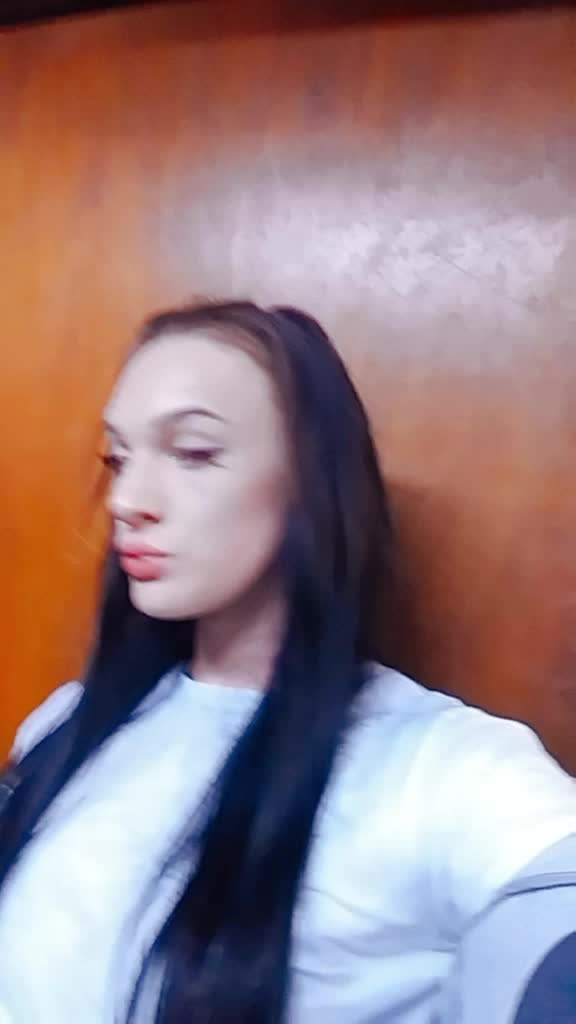 @Nikki Fox