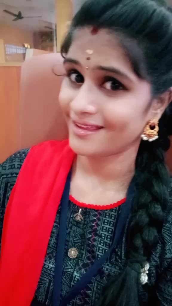 @😊Renu😊