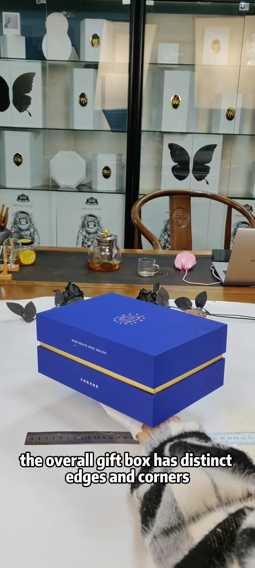 @Customized gift box