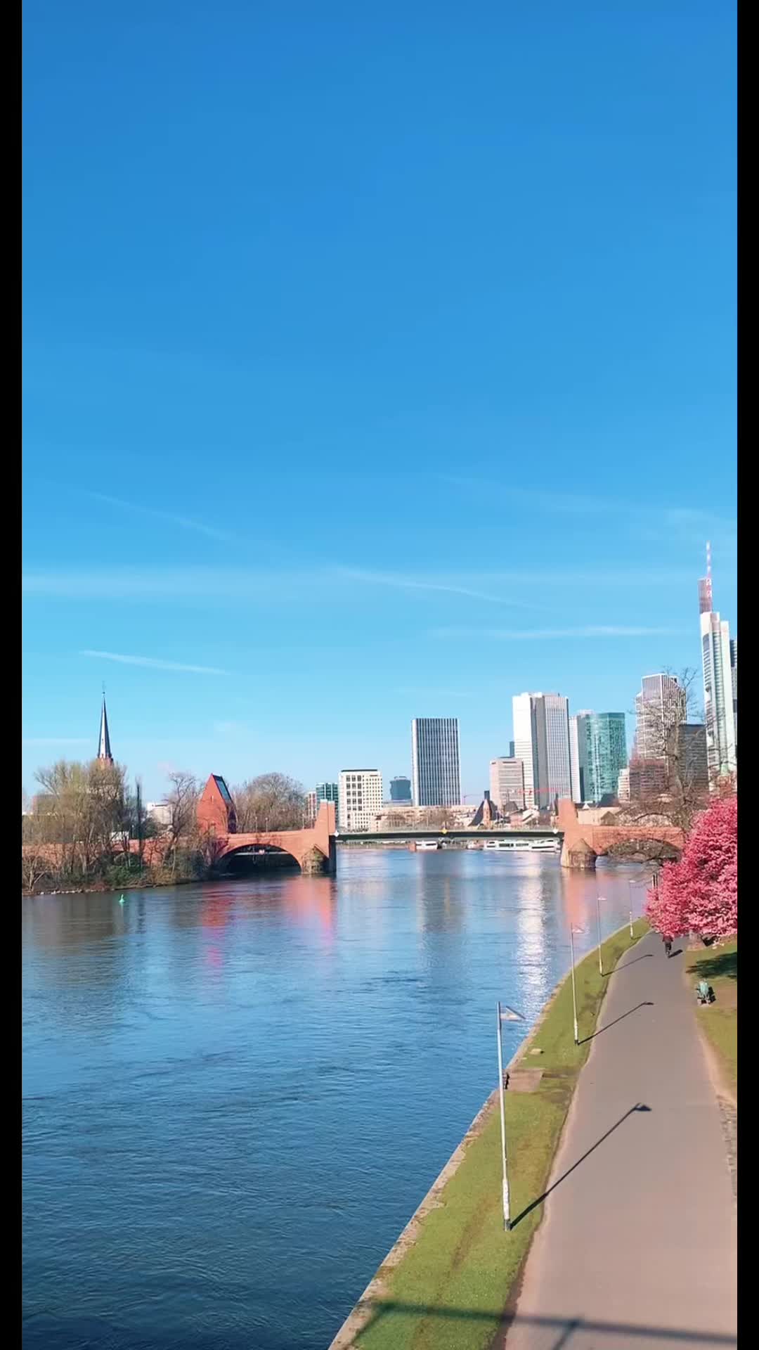 @frankfurtdubistsowunderbar