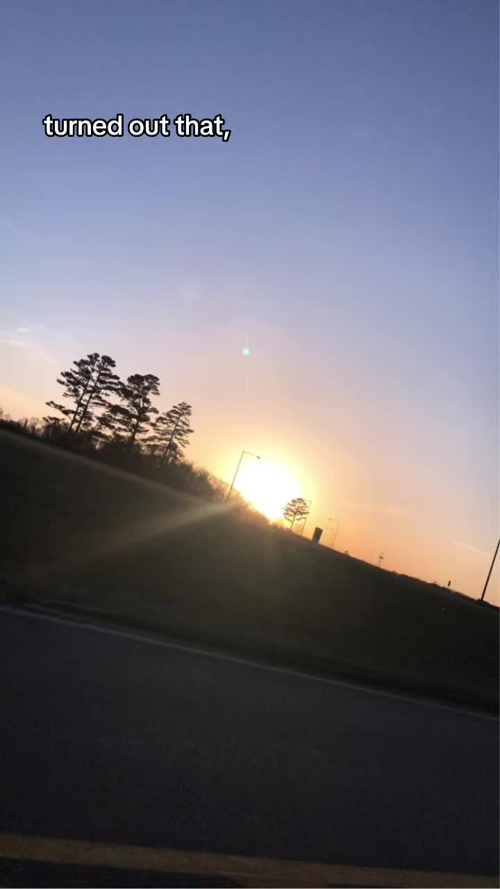 @just.here.