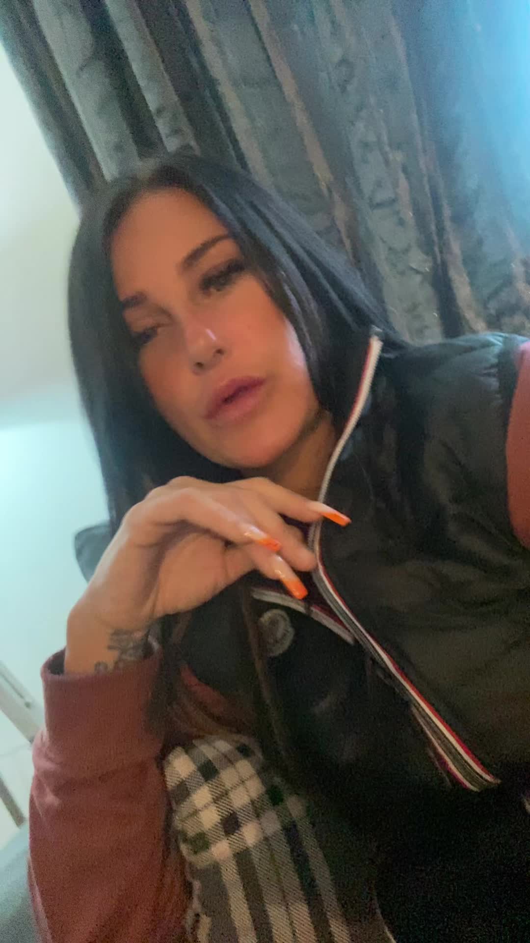 @Jodiebeale