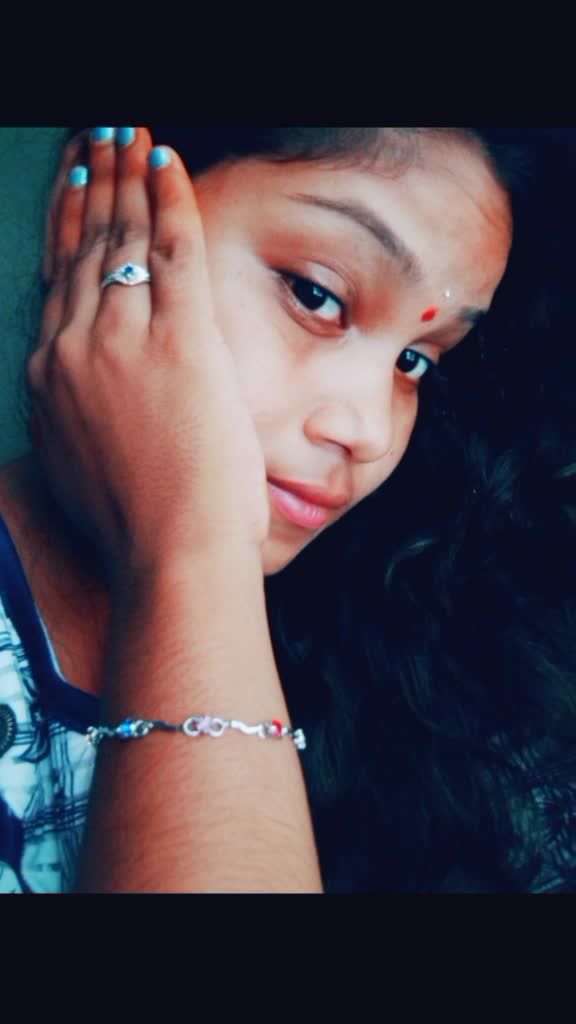 @userprathyusha278