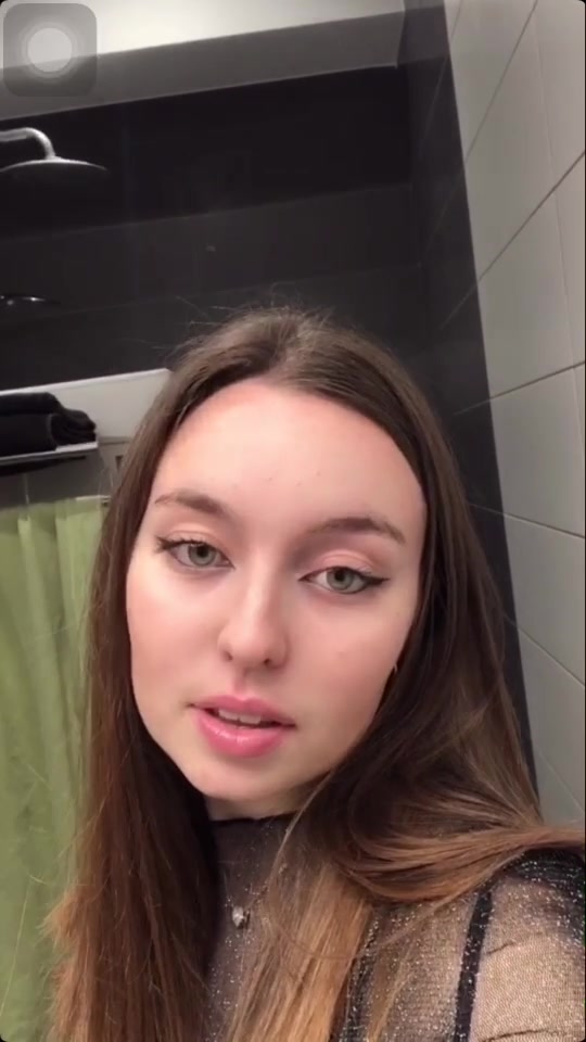 @chloé