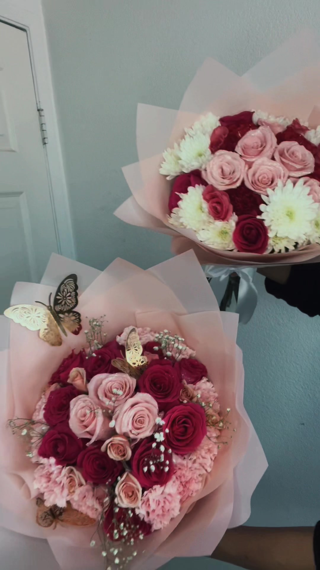 @BelleFlores