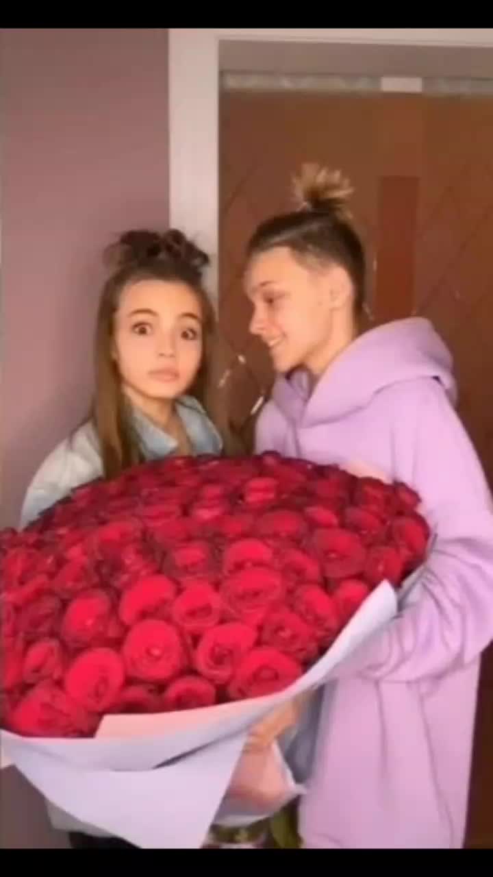 @Валя Карнавал